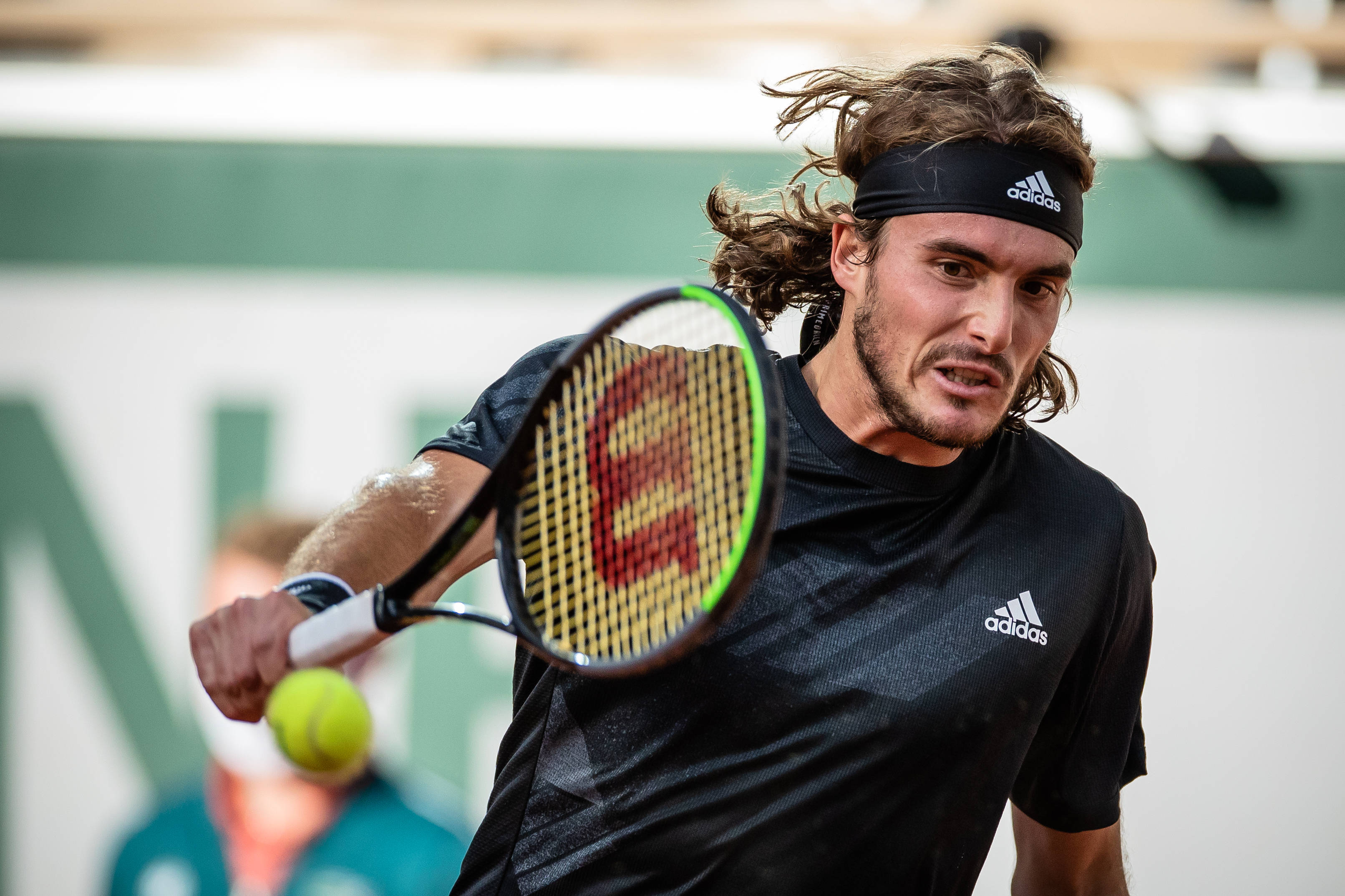 AYXapp下载-西班牙网球队翻盘世界网球队，西西帕斯绝境逆转的简单介绍