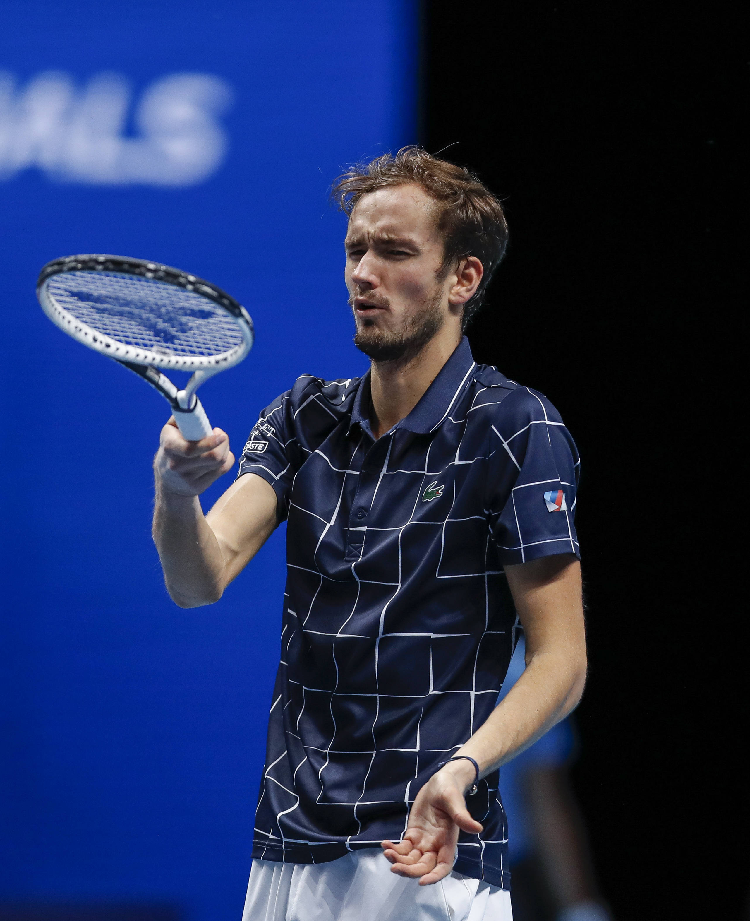 西班牙网球队强势日本网球队，梅德韦杰夫完成帽子戏法的简单介绍