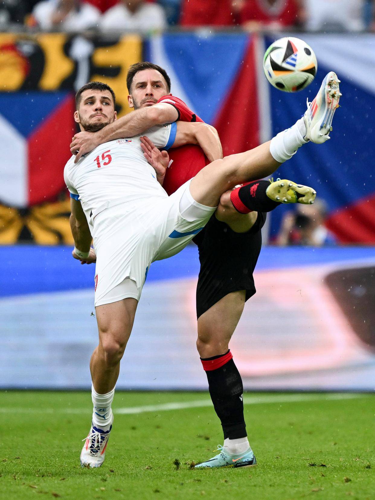 包含格鲁吉亚队连续两场比赛不败的词条 包含格鲁吉亚队连续两场比赛不败的词条