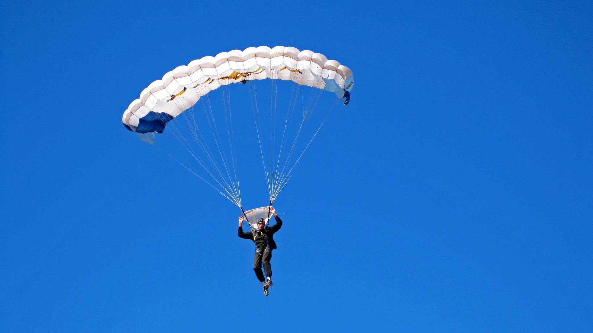 年度焦点之战，姆巴佩生涯之夜，镌刻传奇的90分钟