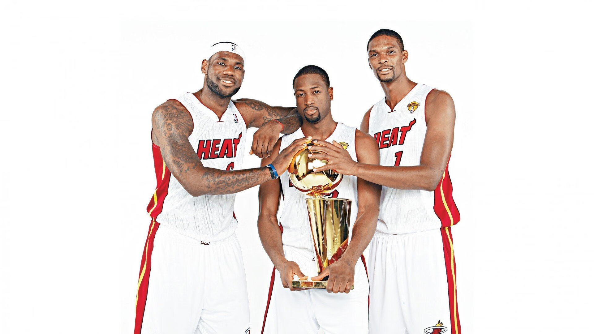 红牛二队险胜梅赛德斯，诺里斯刷新单圈纪录—F1赛场上的小奇迹与新时代的序曲